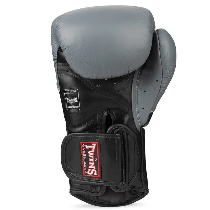 Twins BGVL6 Deluxe Sparring Gloves Black/Grey