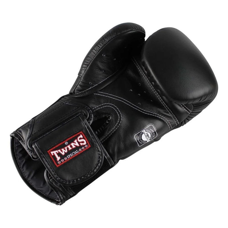 Twins BGVL6 Deluxe Sparring Gloves Black